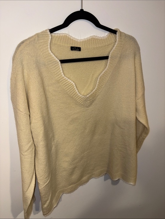 Celine Sweaters - Celine Cream V-Neck Pullover Sweater